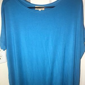Blue short sleeve Piko top